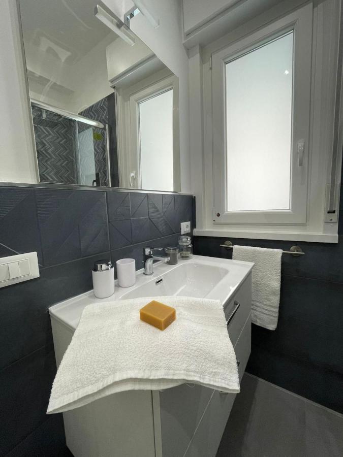 Civico 66 Apartment Palermo Bagian luar foto