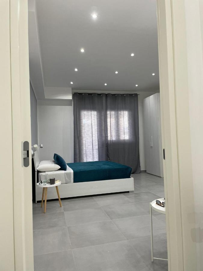 Civico 66 Apartment Palermo Bagian luar foto