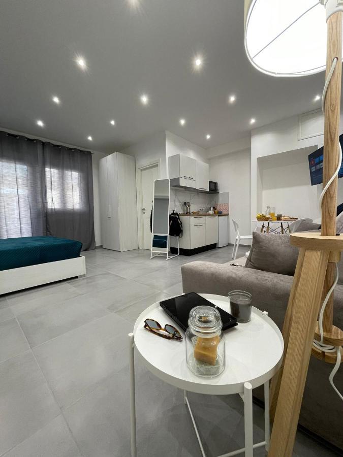 Civico 66 Apartment Palermo Bagian luar foto
